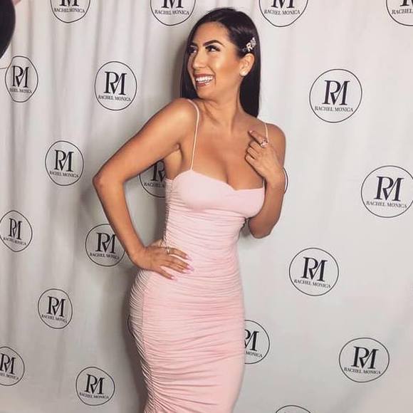 Meet your Posher, Rachel - Picture 1 of 1